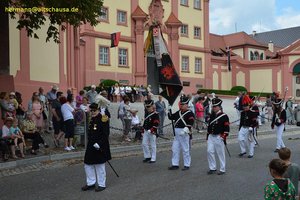 nik_041295_vz01_bfighmftqw.jpg