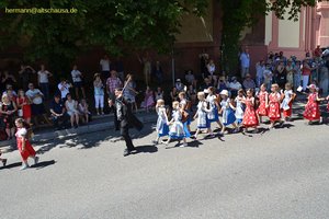nik_044900_vz01_ladjmjycqu.jpg