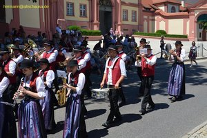 nik_045177_vz01_nqbwvchsay.jpg